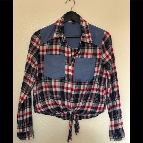 Forever 21 long sleeve tops with collar crop top - Picture 1 of 4